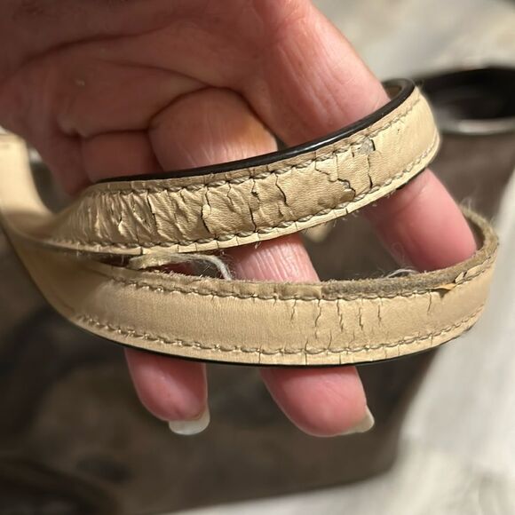 Michael Kors purse preloved ❤️ - Picture 2 of 8